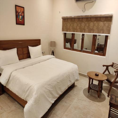 Srijan Cottage